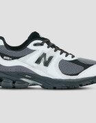New Balance Pantofi 2002