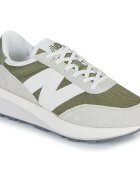 New Balance Pantofi 370