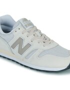 New Balance Pantofi 373