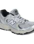 New Balance Pantofi 530