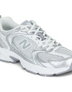 New Balance Pantofi 530