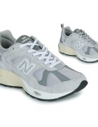 New Balance Pantofi 878