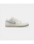 Nike Pantofi 1 Low Sail Ghost (Women's)