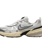 Nike Pantofi V2K Run Summit White Metallic Silver