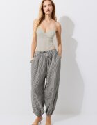 Stradivarius Body Din Dantelă Cu Bretele Vanilie S