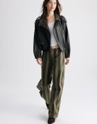 Stradivarius Geacă Biker Bufantă Din Imitație De Piele Verde S