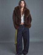 Stradivarius Geacă Cu Guler Șal Și Imitație De Blană Maro M