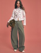 Stradivarius Geacă Cu Nasturi Și Imprimeu Floral Ecru L