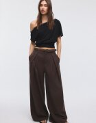 Stradivarius Pantaloni Cu Pense Maxi Și Curea Maro 34