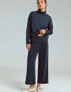 Stradivarius Pantaloni Culotte Fini La Atingere Bleumarin Închis S