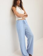 Stradivarius Pantaloni Fluizi Cu Efect De In Și Fir Metalic Albastru S