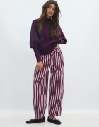 Stradivarius Pulover Din Tricot Cu Mânecă Liliac Și Guler Perkins Purpuriu Închis S