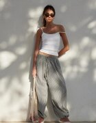 Stradivarius Top B07 Cu Bretele Și Textură Reiată Alb S