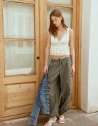 Stradivarius Top Cu Bretele Peplum Din Dantelă Vanilie M