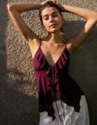 Stradivarius Top Cu Bretele Și Volane Purpuriu L