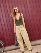 Stradivarius Top Din Dantelă Cu Bretele Late Kaki Xl