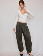 Stradivarius Tricou Cu Mânecă Lungă Decolteu În V Și Dantelă Ecru M