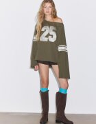 Stradivarius Tricou Cu Mânecă Lungă Și Guler Barcă Kaki L