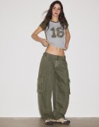 Stradivarius Tricou Cu Mânecă Scurtă Și Imprimeu Kaki Xs