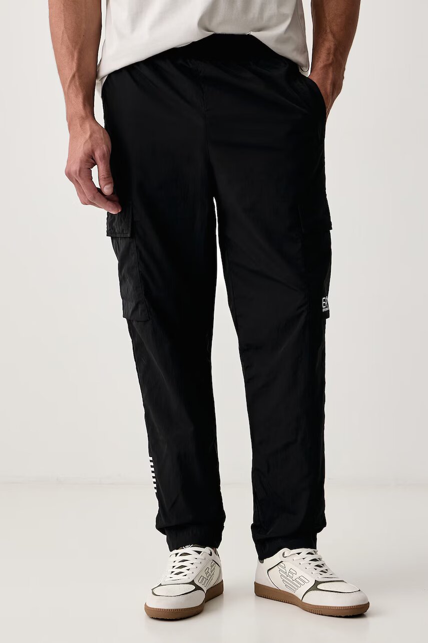 EA7 Emporio Armani pantaloni de trening pentru bărbați