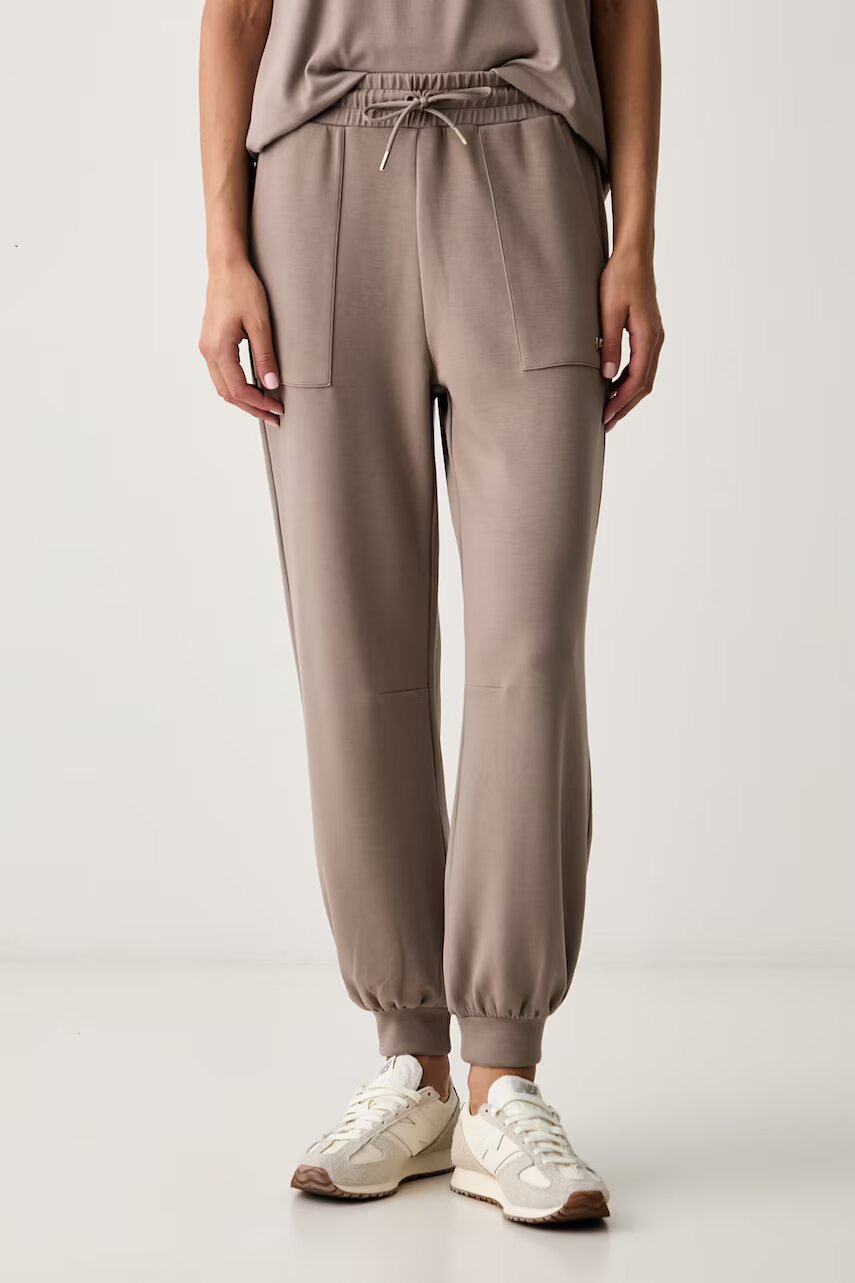 EA7 Emporio Armani pantaloni de trening pentru femei