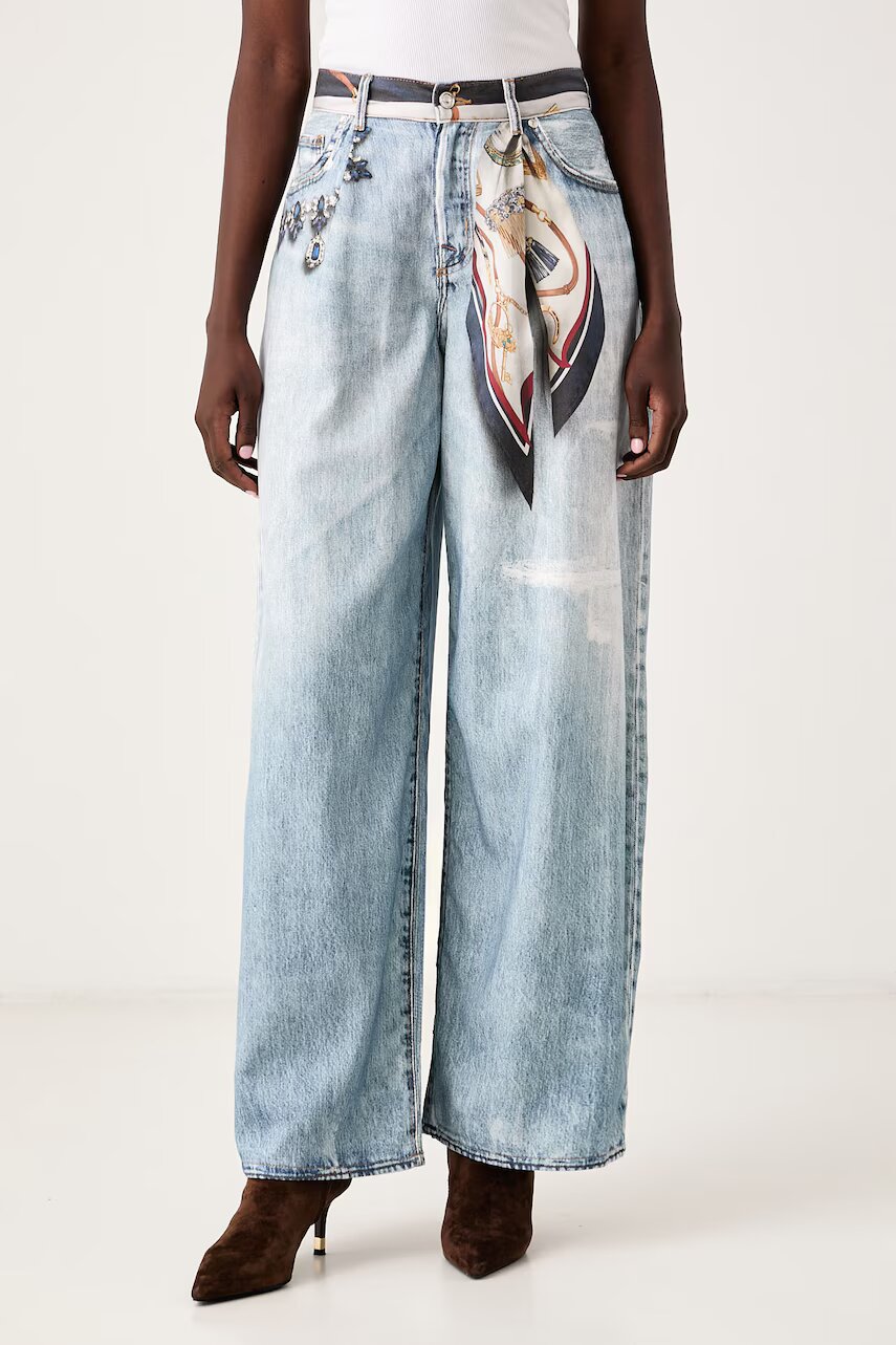Liu Jo blugi relaxed fit pentru femei Selected by Gigi Hadid