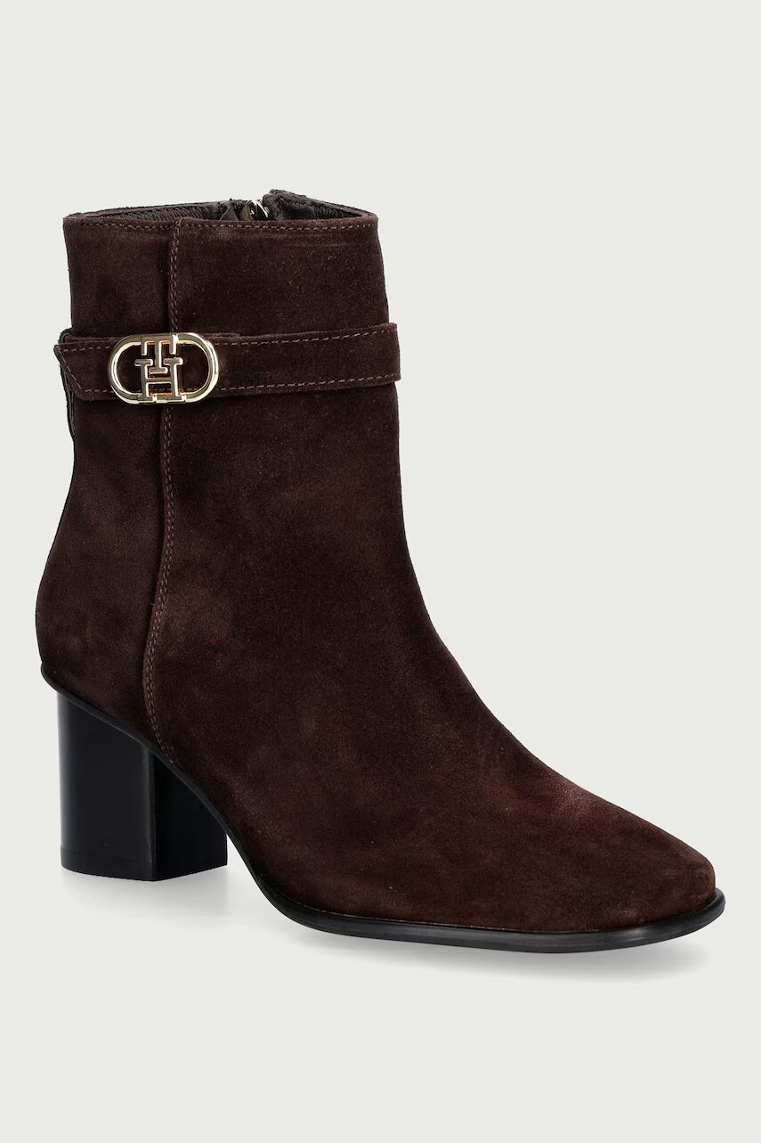 Tommy Hilfiger botine cu toc jos pentru femei din piele întoarsă TH STRAP SUEDE BLOCK HEEL BOOT