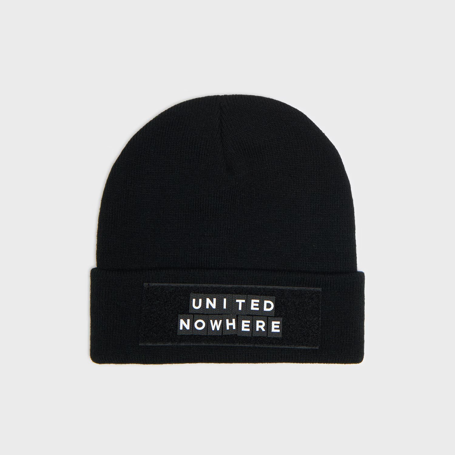Cropp Căciulă beanie neagră - negru