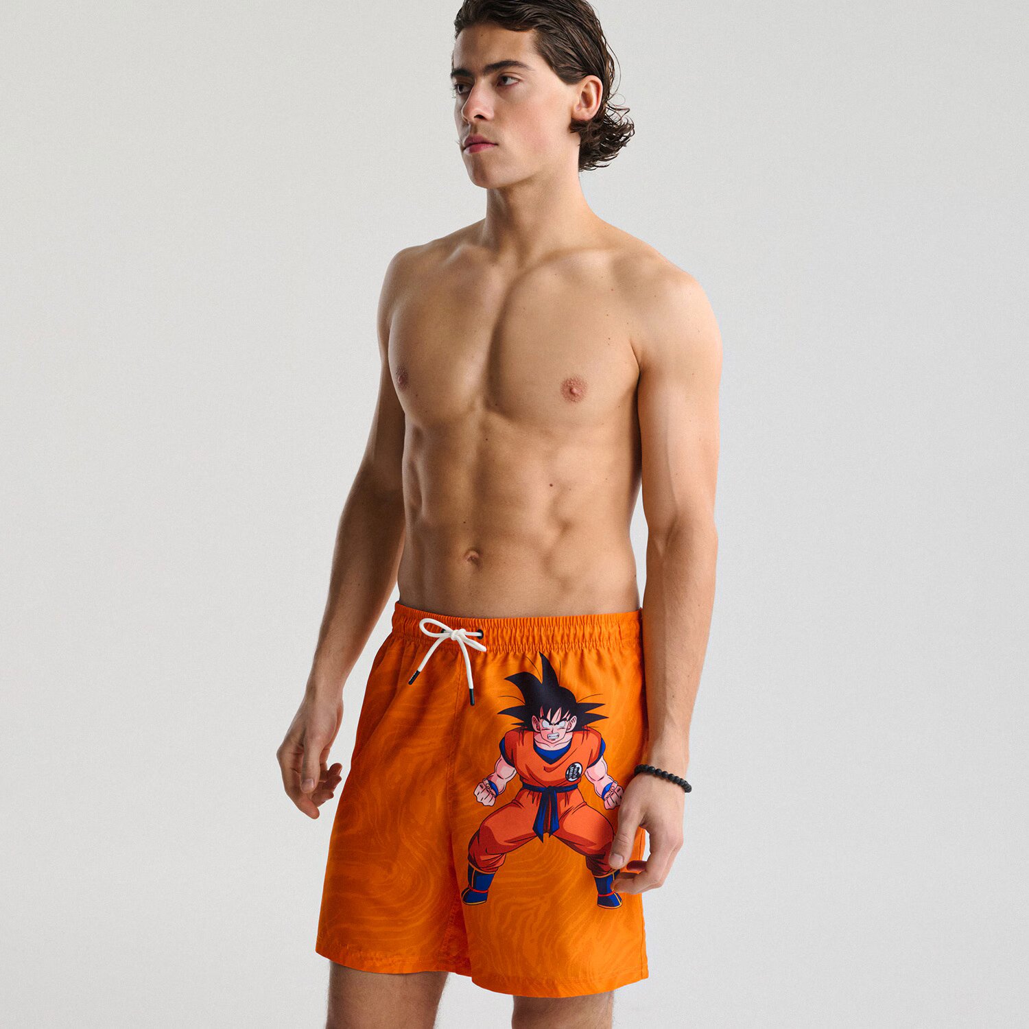 Cropp Pantaloni scurți de baie cu imprimeu Dragon Ball-Z - portocaliu