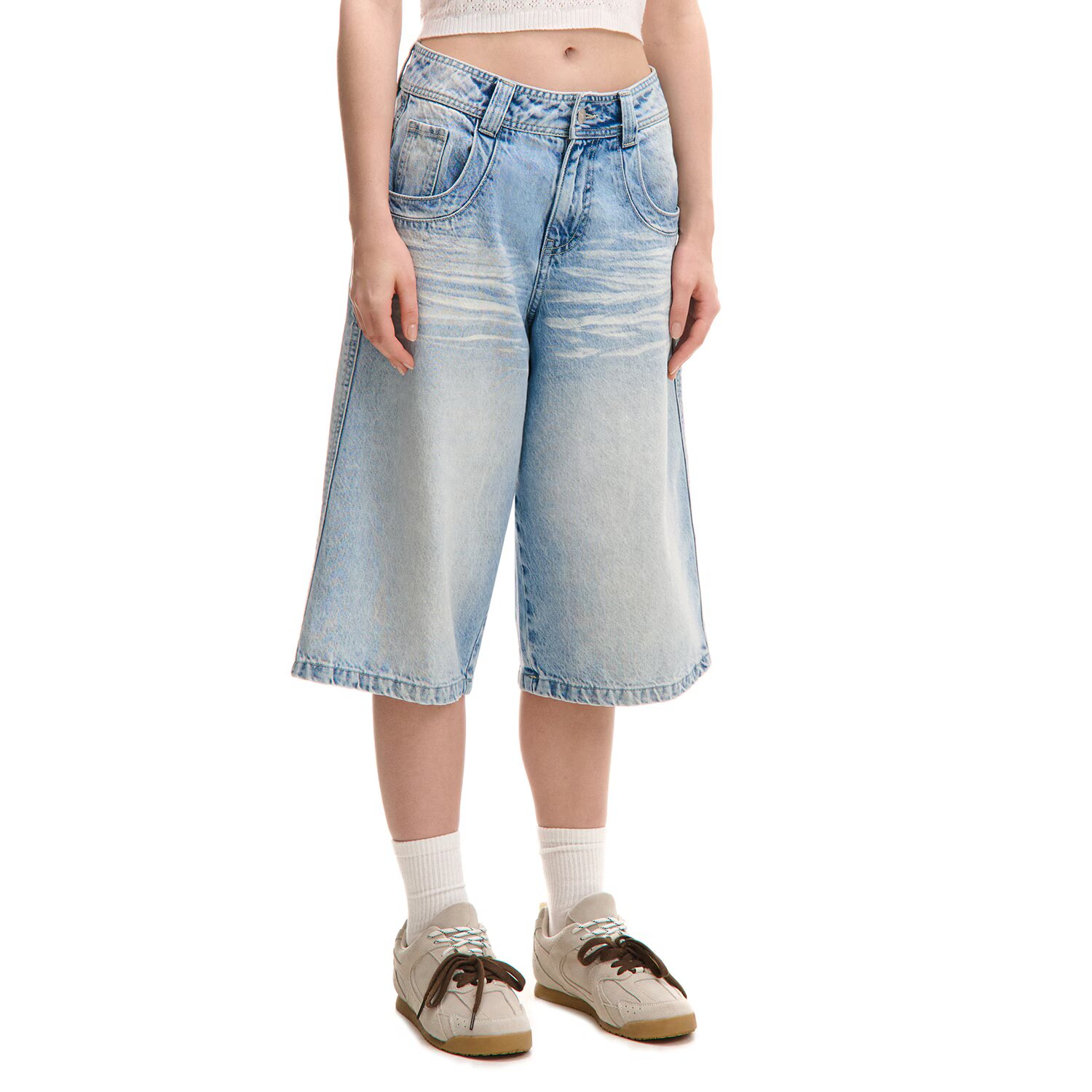 Cropp Pantaloni scurți de blugi cu efect prespălat - albastru