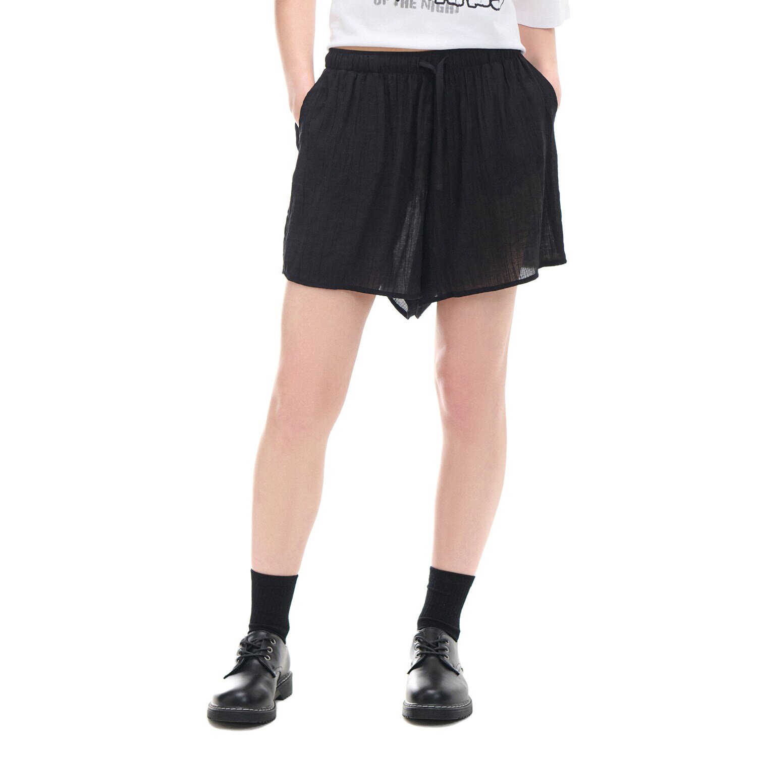 Cropp Pantaloni scurți - negru
