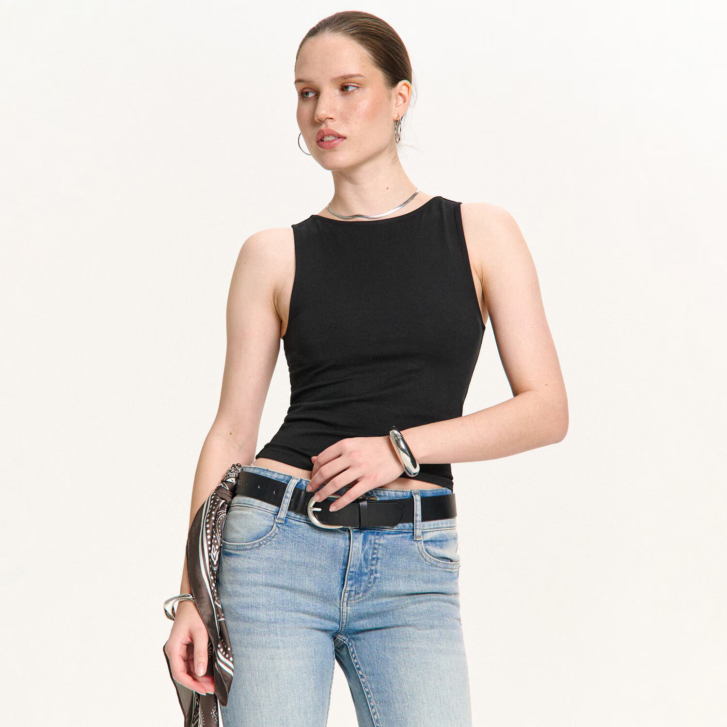 Cropp Top cu bretele - negru