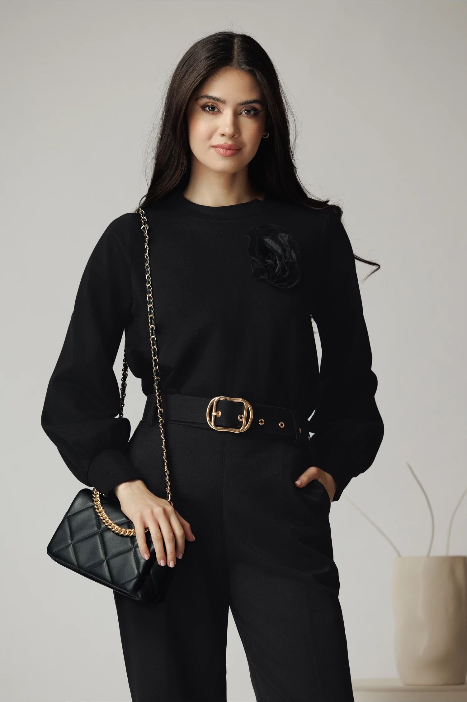  Bluza DY Fashion casual din jerse neagra cu floare din organza