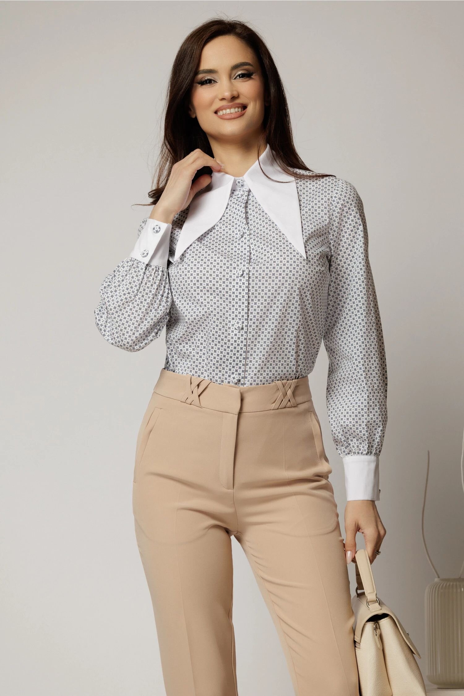  Camasa din poplin cu imprimeu cu aspect floral si guler ascutit