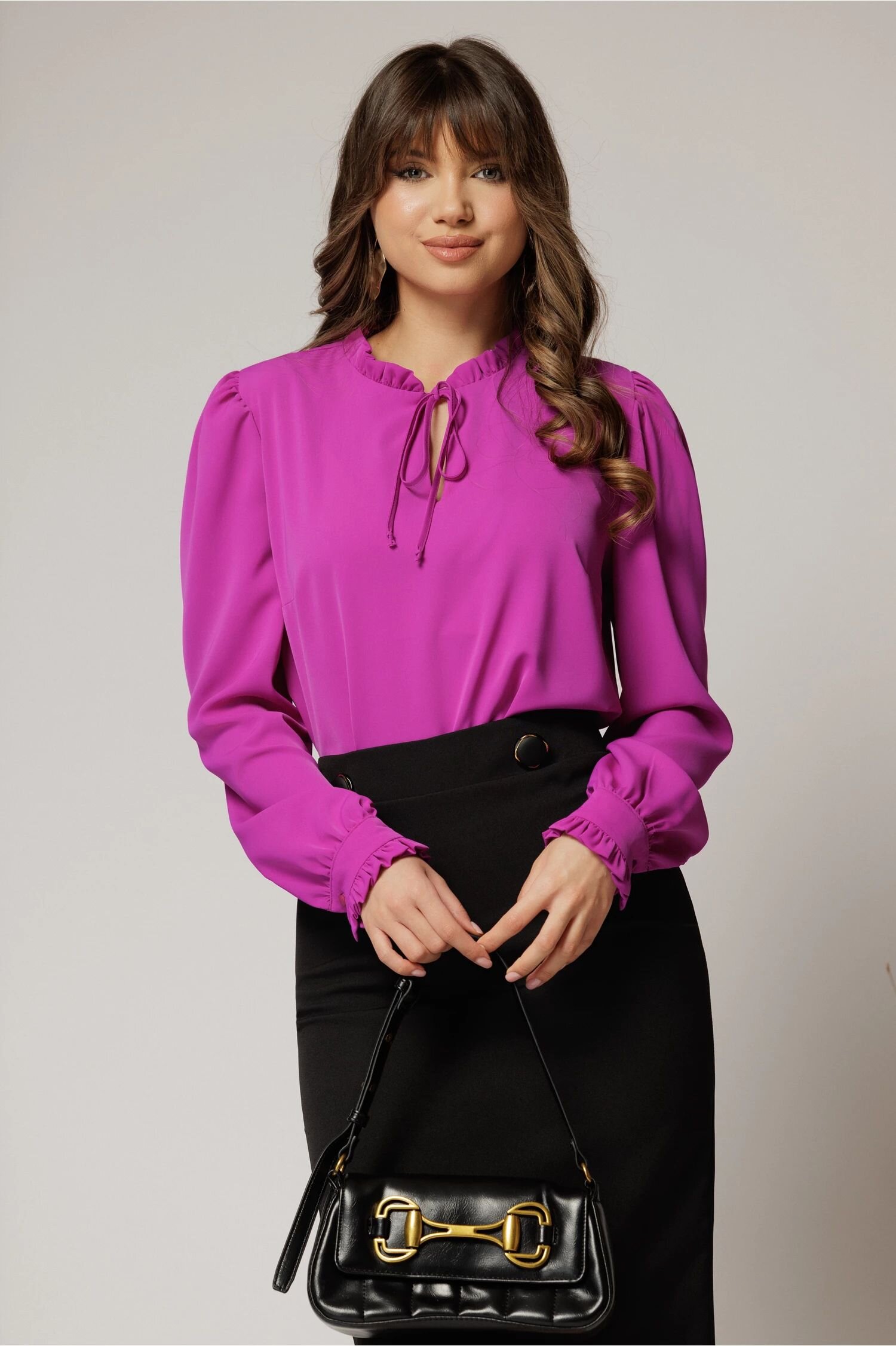  Camasa DY Fashion magenta din voal cu guler incretit
