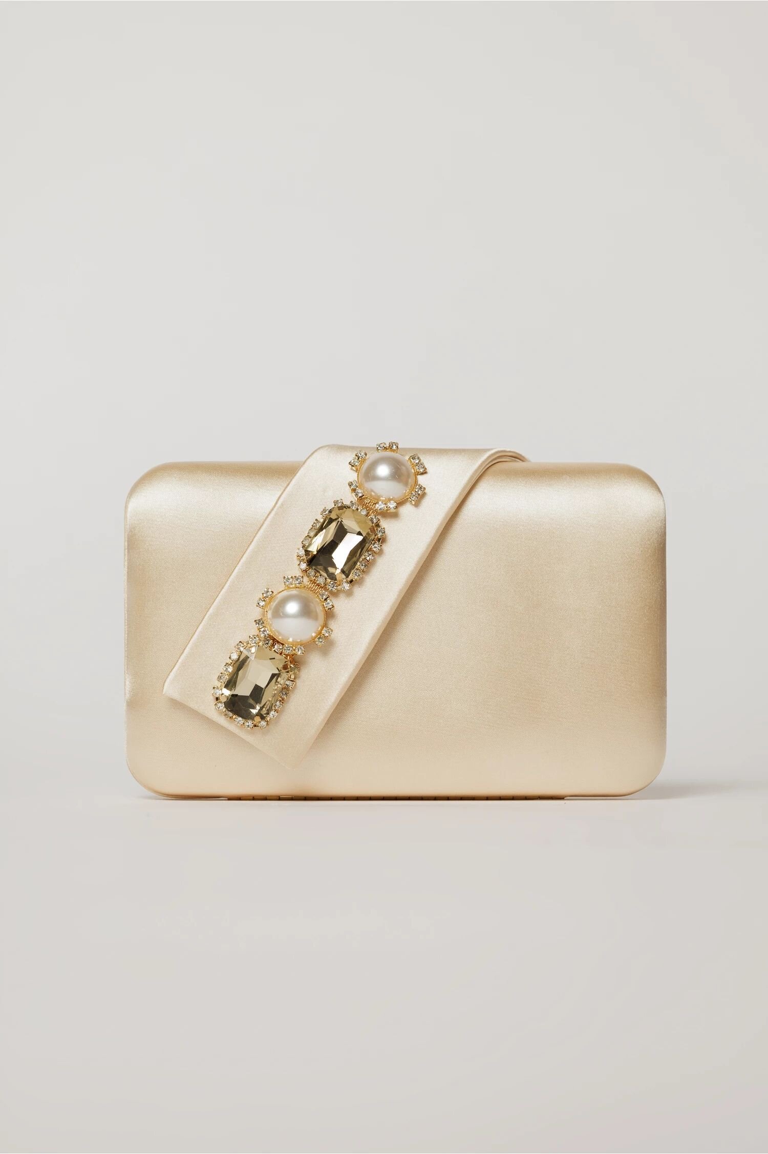  Clutch galben pal elegant din satin cu aplicatii de perle si cristale