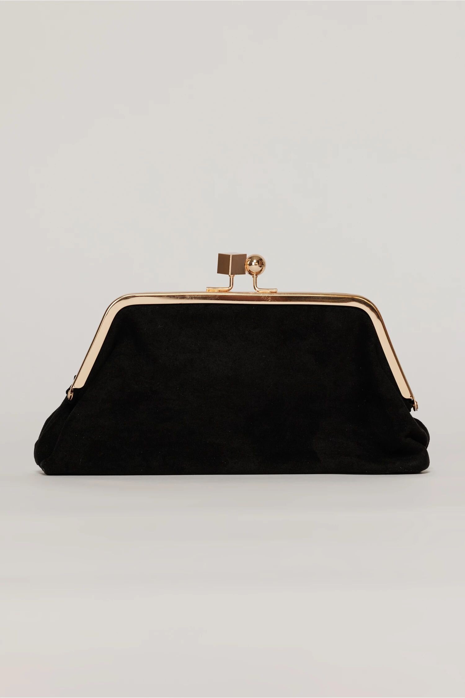  Clutch plic negru catifelat cu inchidere metalica aurie