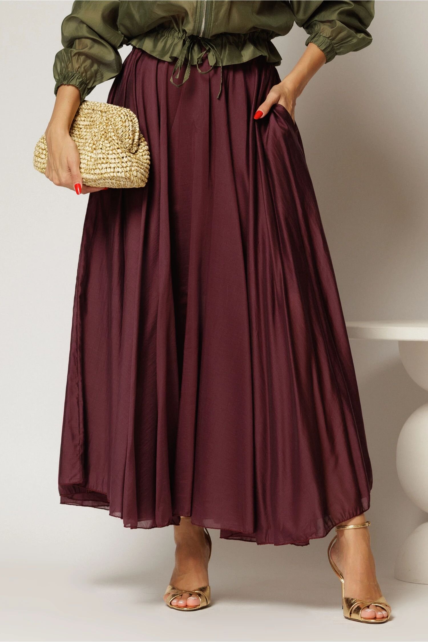  Fusta midi bordo clos din tencel casual eleganta