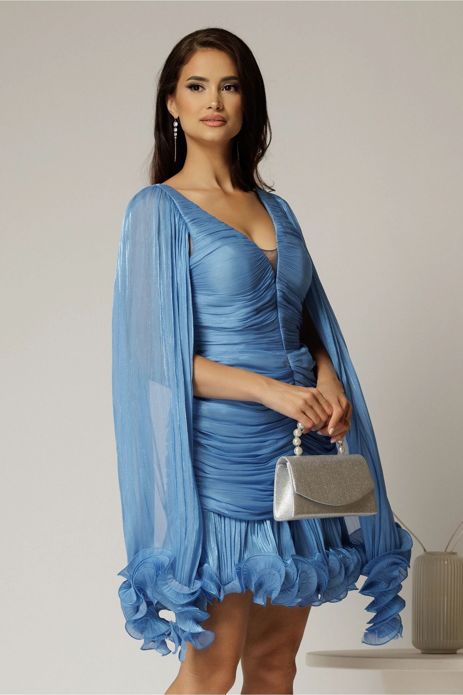  Rochie de ocazie bleu cu maneci vaporoase din voal peliculizat