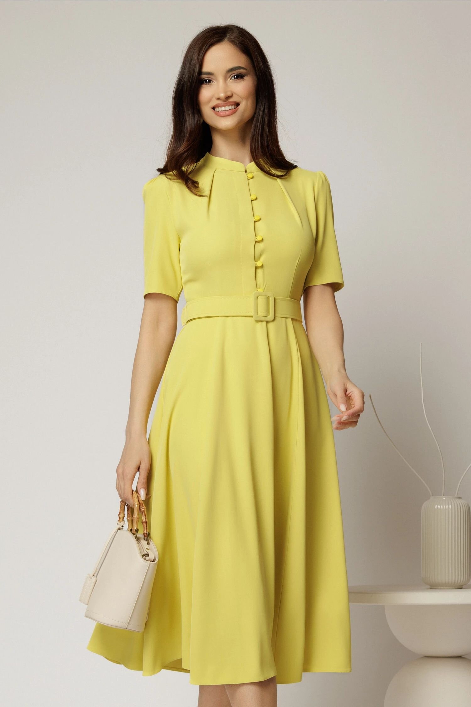  Rochie DY Fashion midi galben lime in clos din triplu voal cu nasturi la bust si curea in talie
