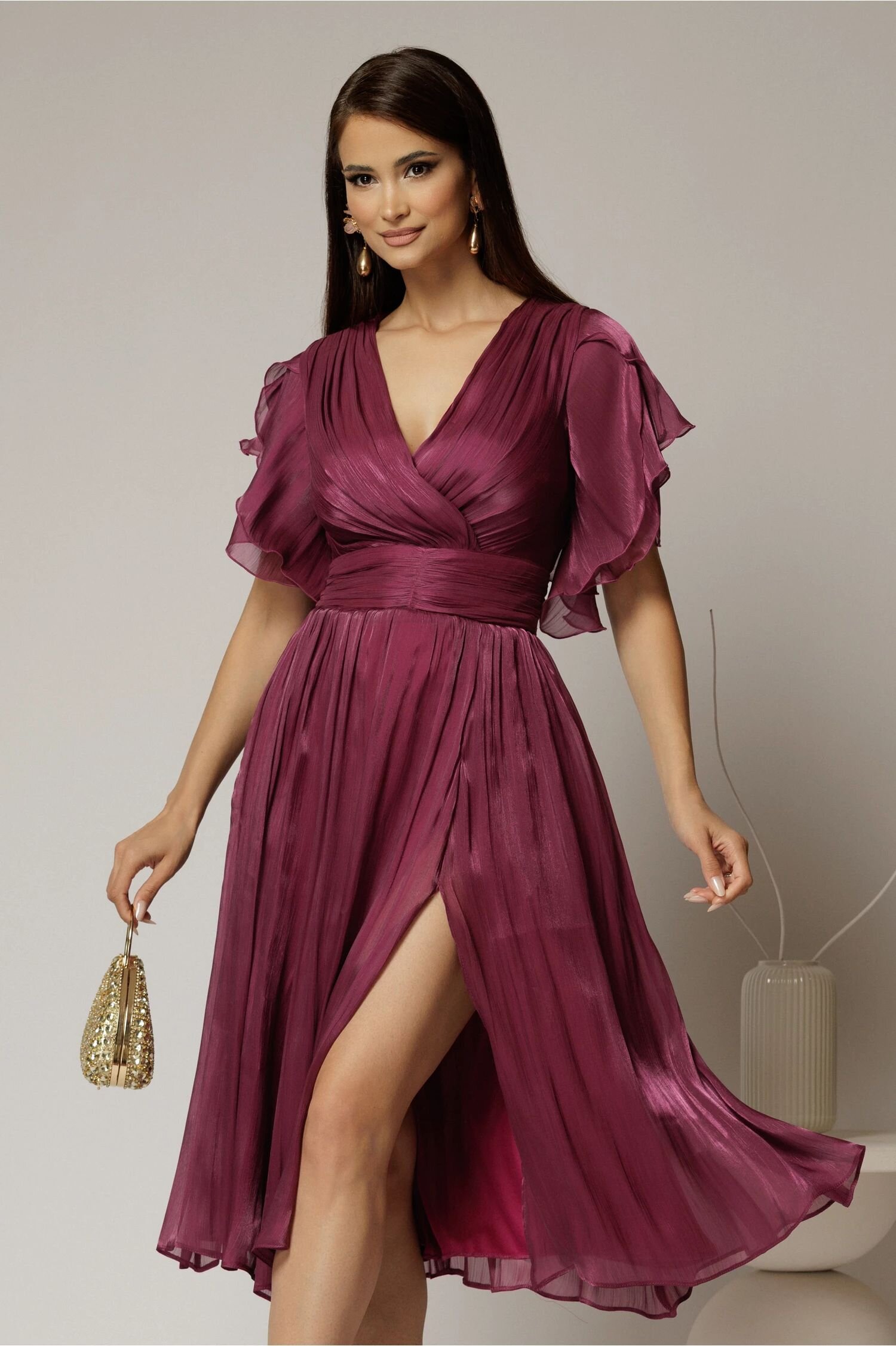  Rochie DY Fashion midi mov pruna cu manecile suprapuse si decolteu petrecut