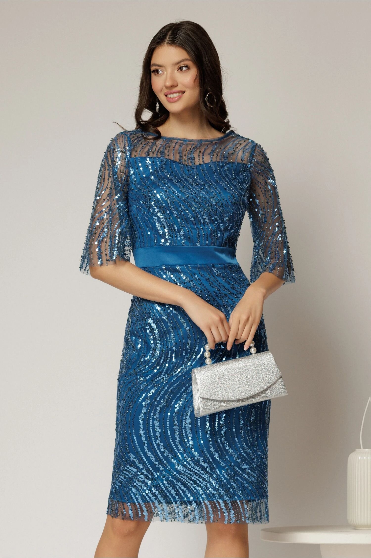  Rochie DY Fashion midi turcoaz din paiete si margele elegante