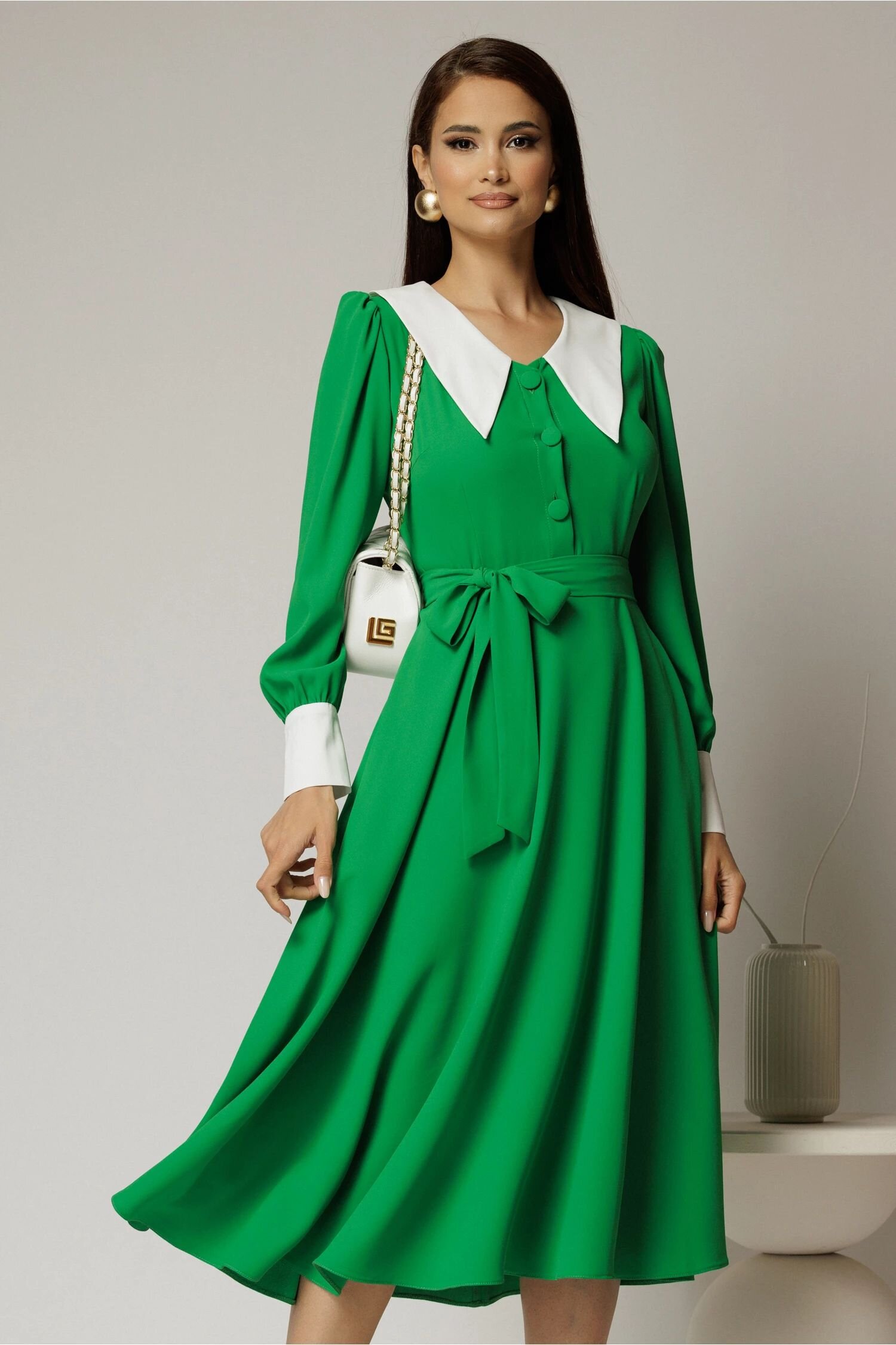  Rochie DY Fashion midi verde cu guler si mansete in contrast