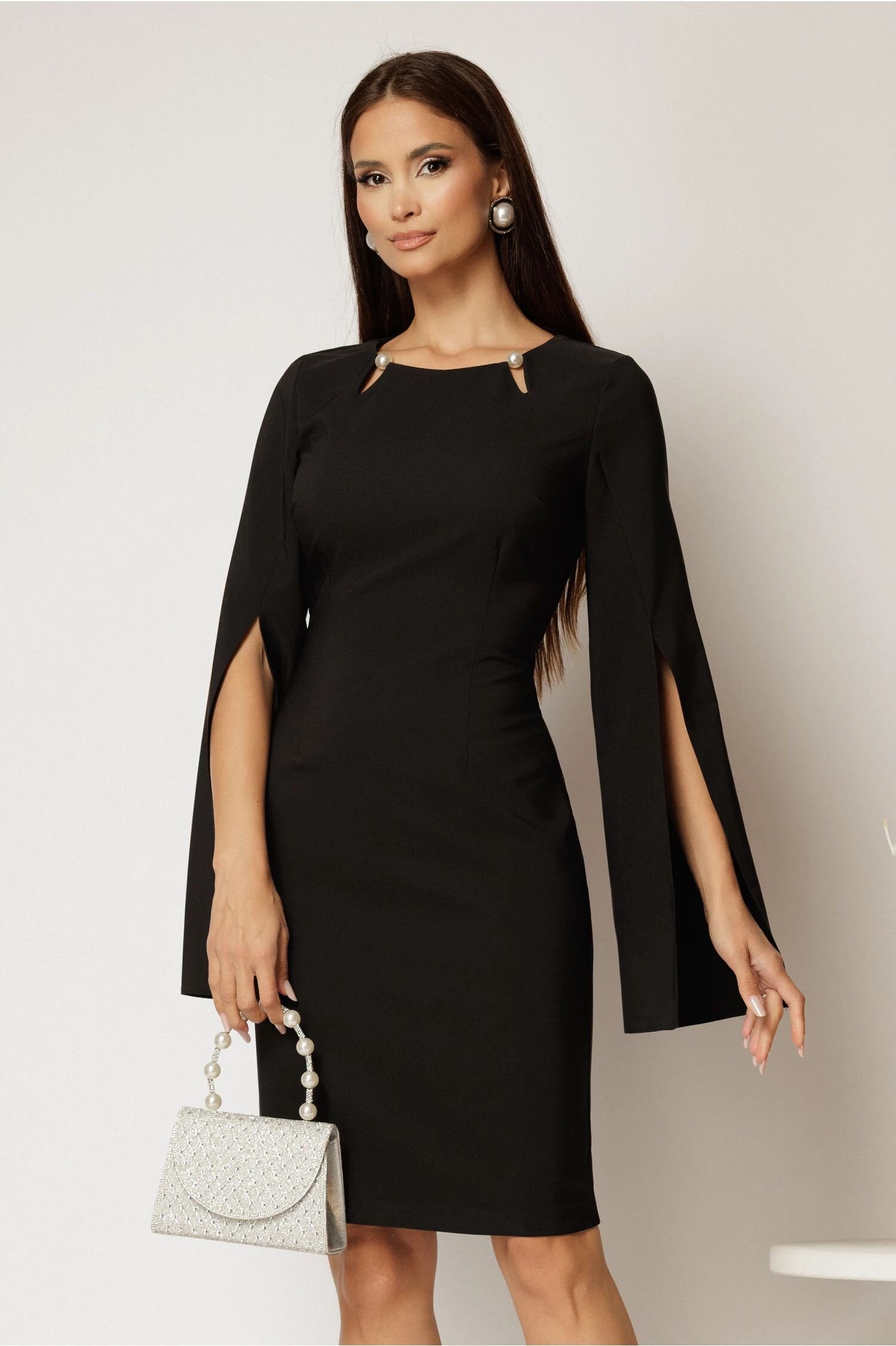  Rochie DY Fashion scurta neagra cu maneci crapate si perle la decolteu