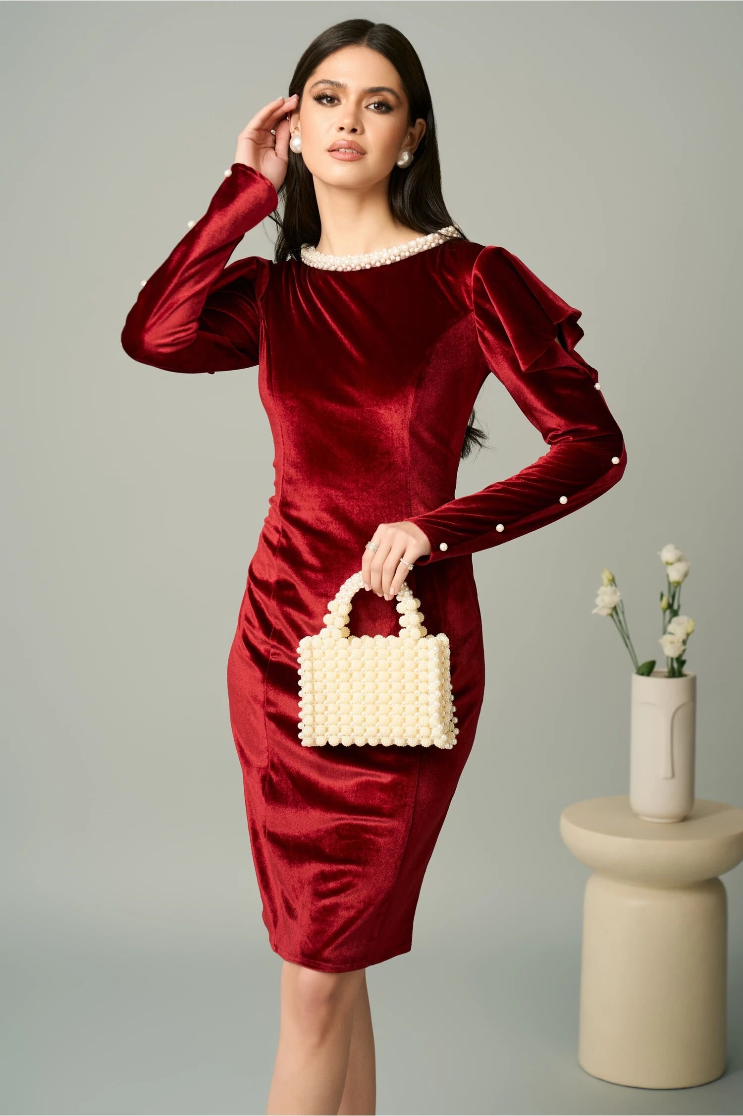  Rochie Ella Collection Linda eleganta din catifea rosie cu perle la decolteu