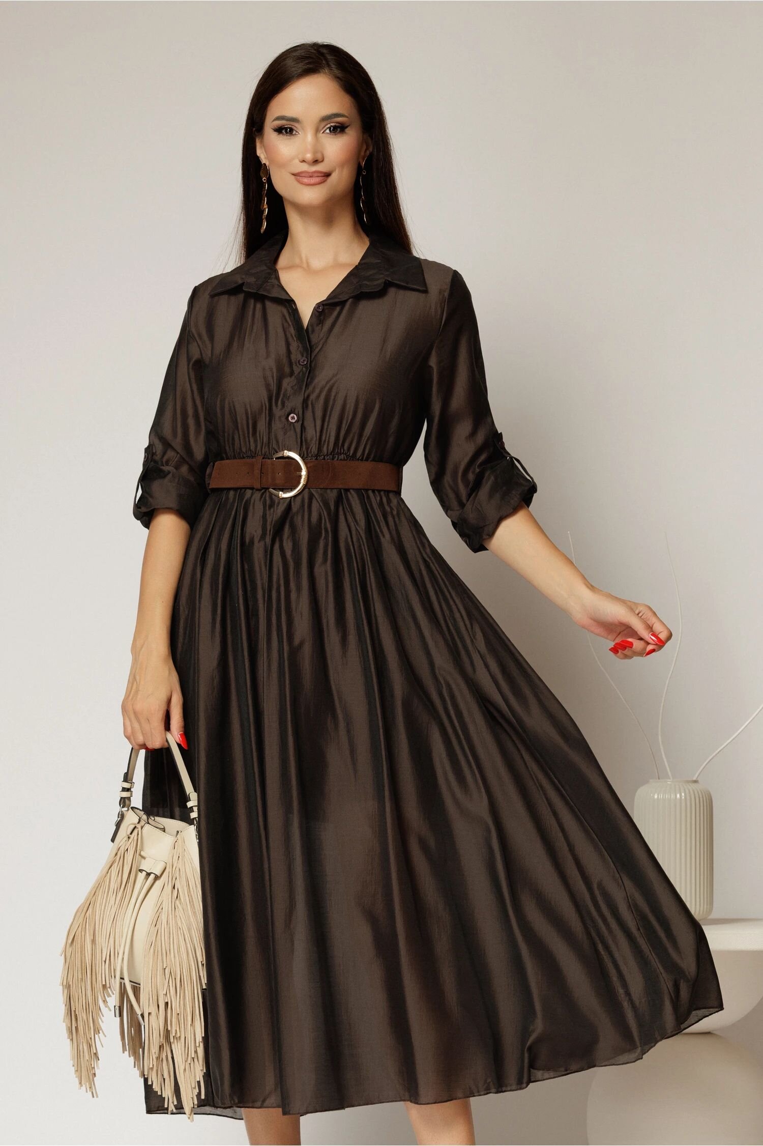  Rochie midi maro intens din tencel si curea maro in talie