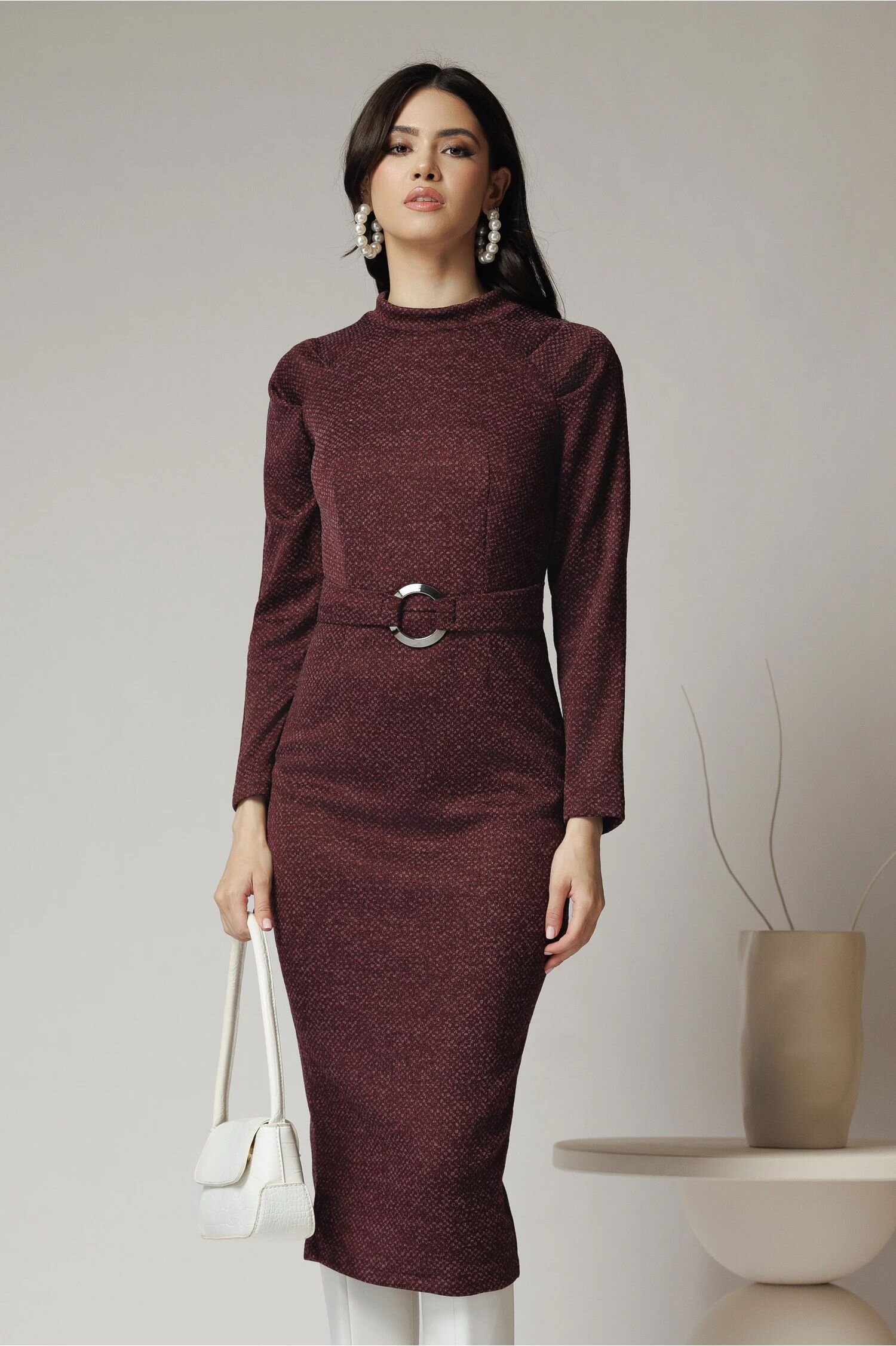  Rochie Moze office din jerse burgundy cu catarama in talie