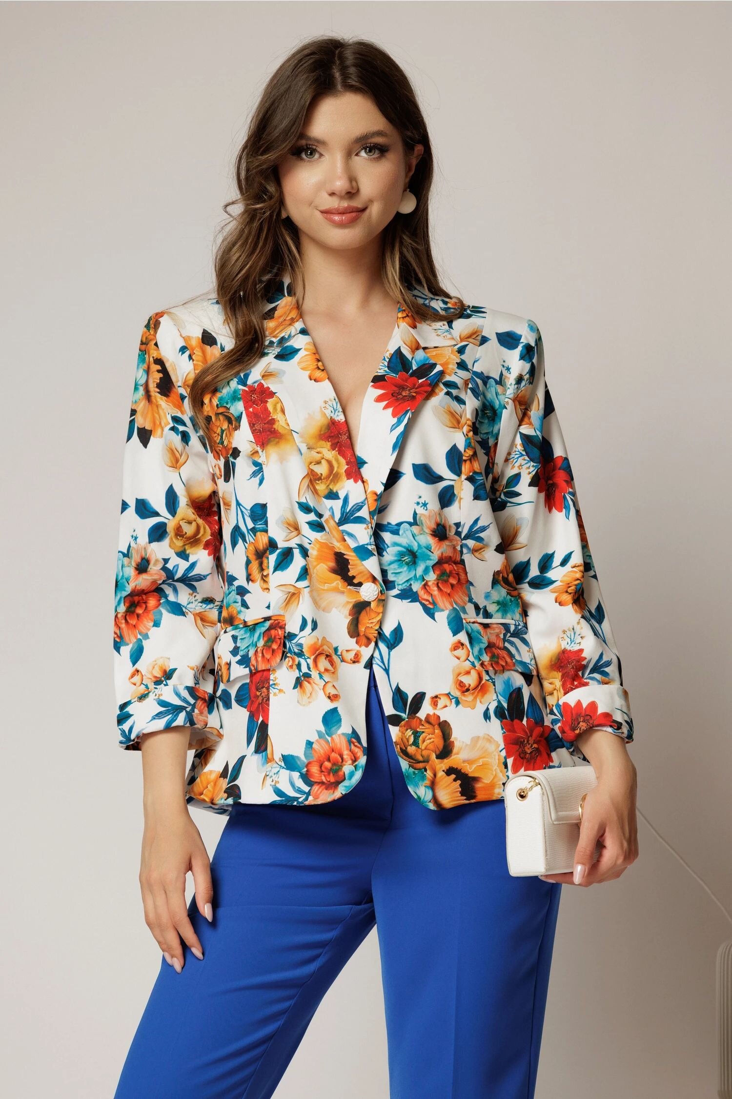  Sacou dama alb cu imprimeu floral albastru rosu