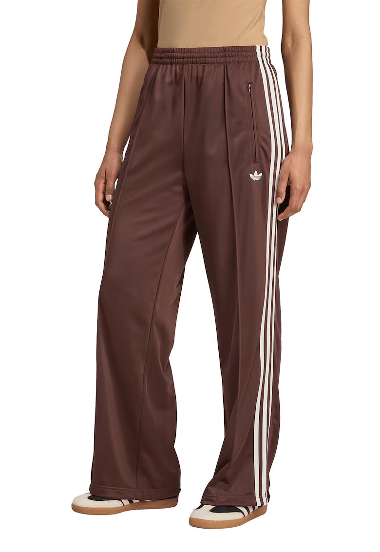 adidas Originals Pantaloni de trening cu croiala lejera si buzunare cu fermoar Firebird - Maro cognac