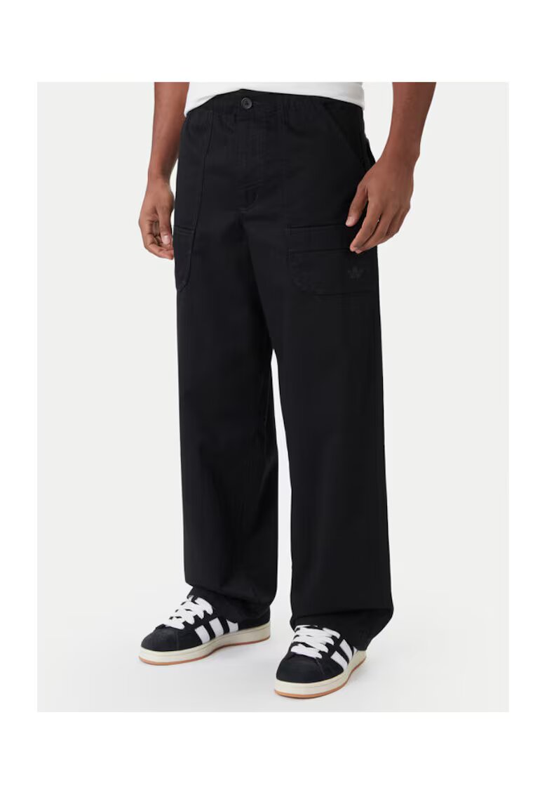 adidas Pantaloni barbati negru - material respirabil